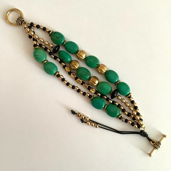 Handmade green turquoise magnesite and onyx multi strand stack bracelet - Picture 3 of 7